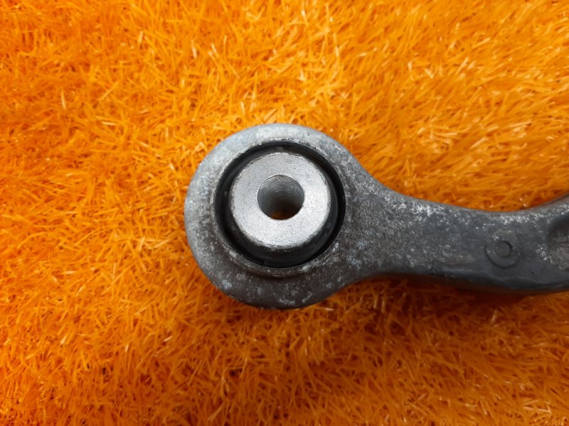 Рычаг подвески верхний, 960 рублей, Красноярск