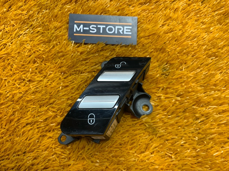 Кнопка центрального замка, 400 рублей, Красноярск