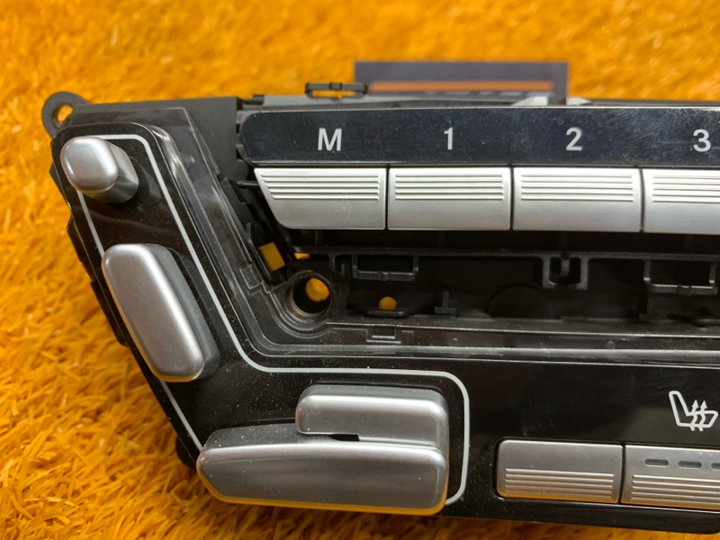 блок управления сиденьем, 2000 рублей, Красноярск