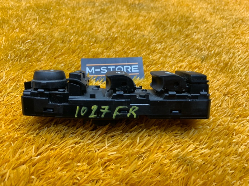 Блок управления стеклоподъемниками, 1000 рублей, Красноярск