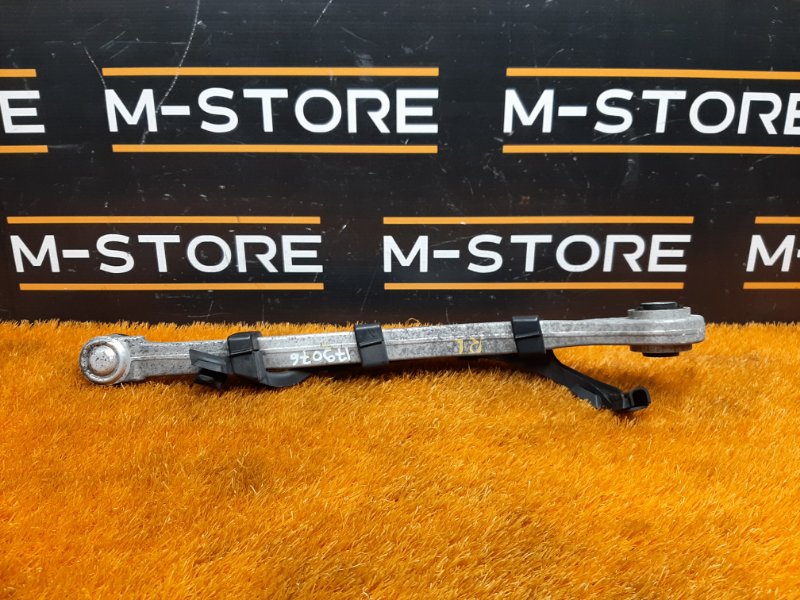 Рычаг подвески верхний, 1000 рублей, Красноярск