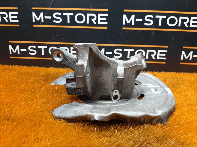 кулак поворотный, 1000 рублей, Красноярск