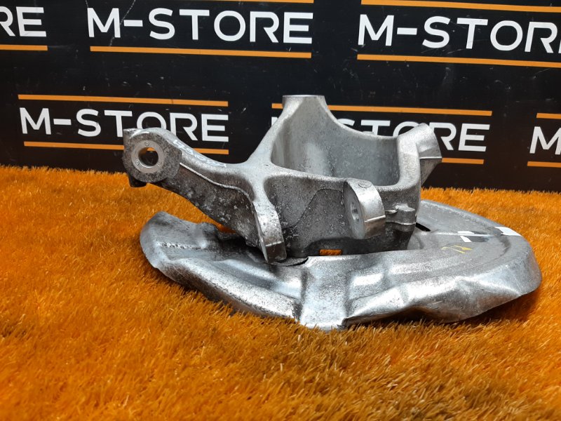 кулак поворотный, 1000 рублей, Красноярск