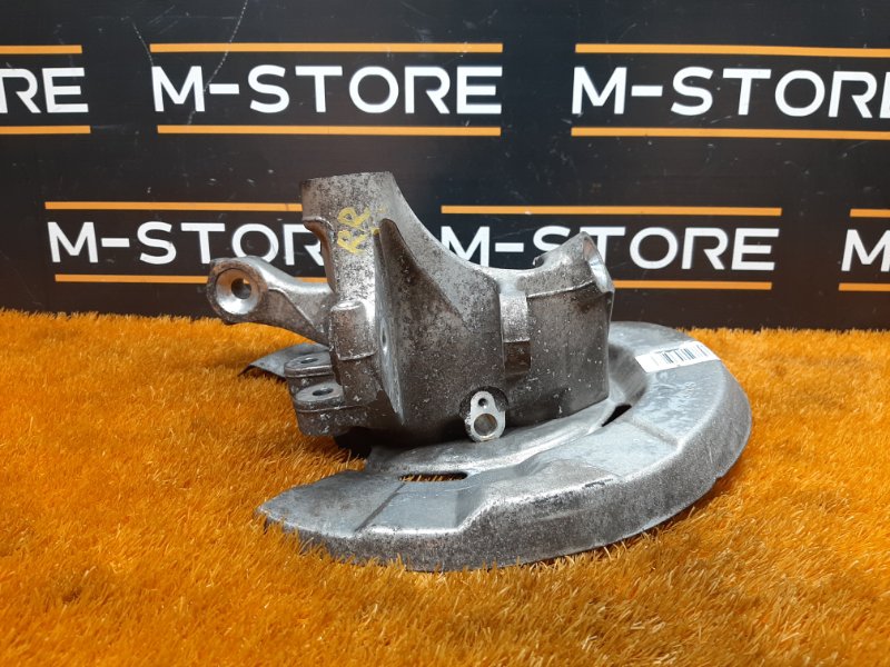 кулак поворотный, 2000 рублей, Красноярск