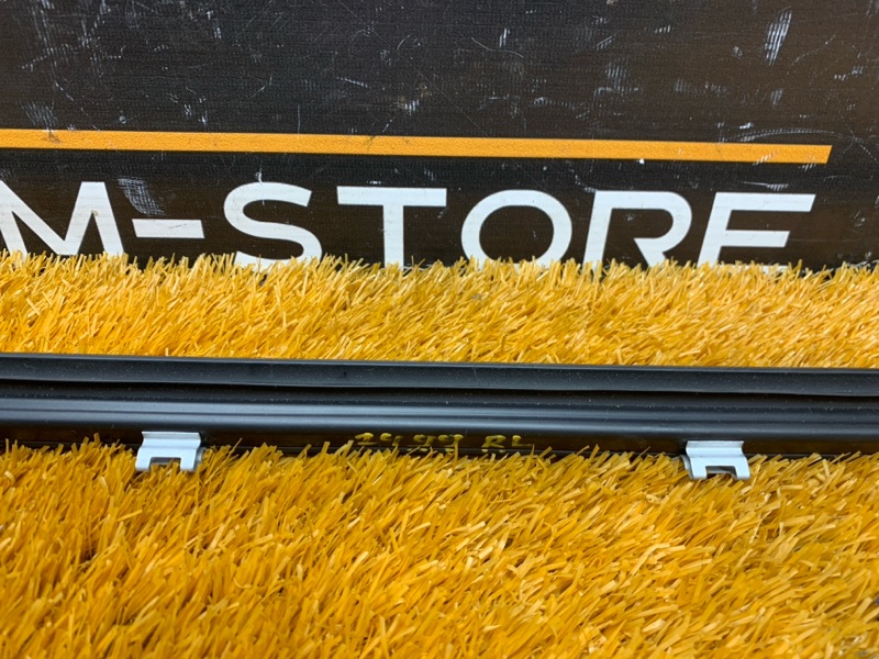 уплотнитель стекла двери, 340 рублей, Красноярск