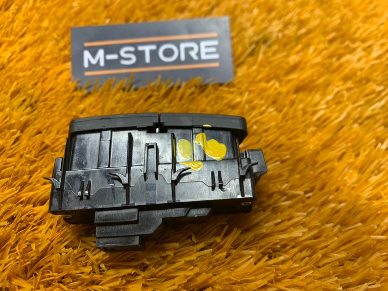 Кнопка центрального замка, 300 рублей, Красноярск