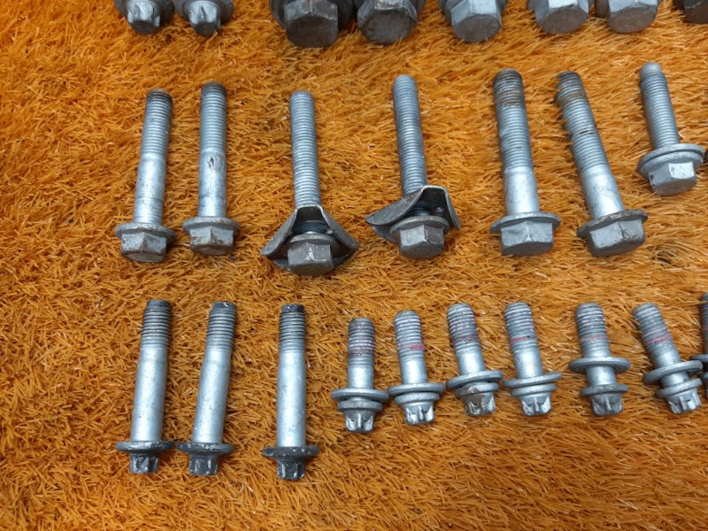 Болты и гайки задней подвески, 630 рублей, Красноярск