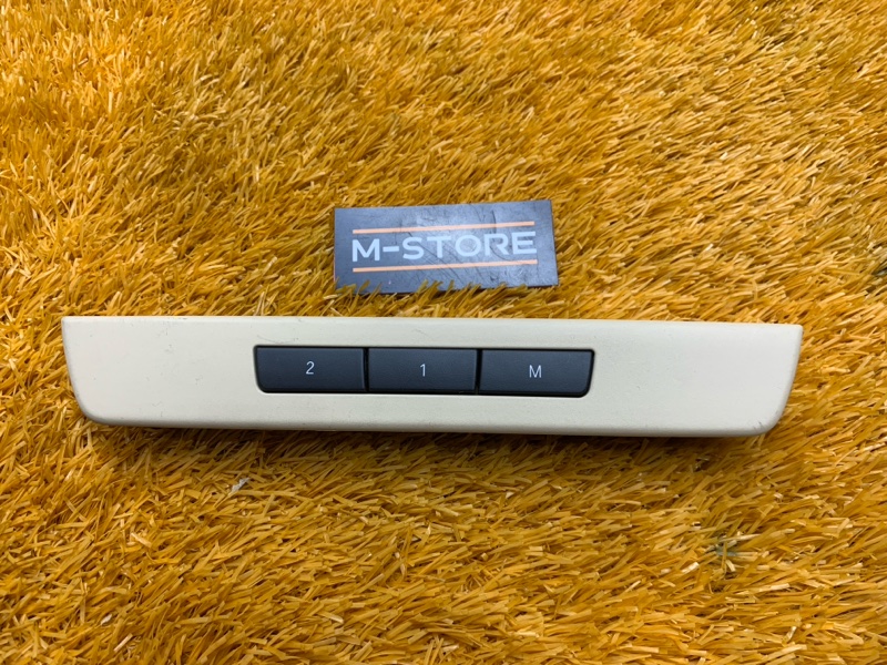 кнопка памяти сидений, 1200 рублей, Красноярск