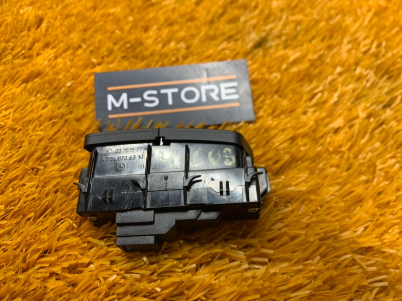 Кнопка центрального замка, 300 рублей, Красноярск