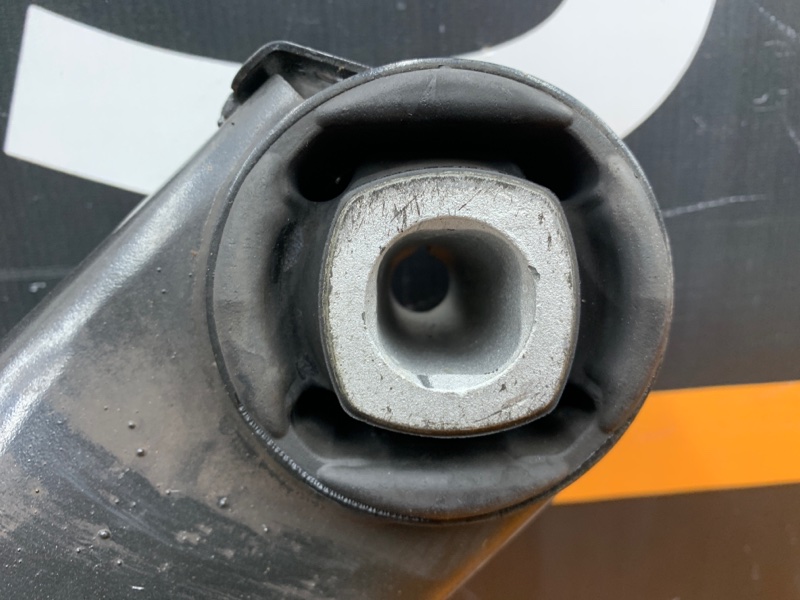 Балка поперечная (подрамник), 2500 рублей, Красноярск