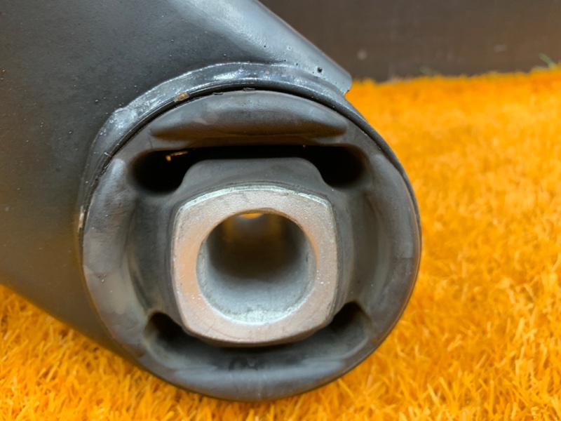 Балка поперечная (подрамник), 2500 рублей, Красноярск