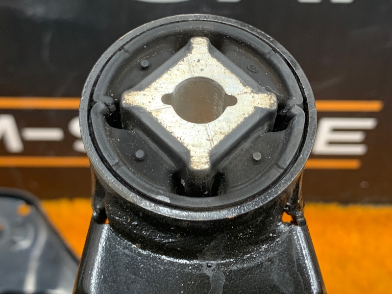 Балка поперечная (подрамник), 2500 рублей, Красноярск