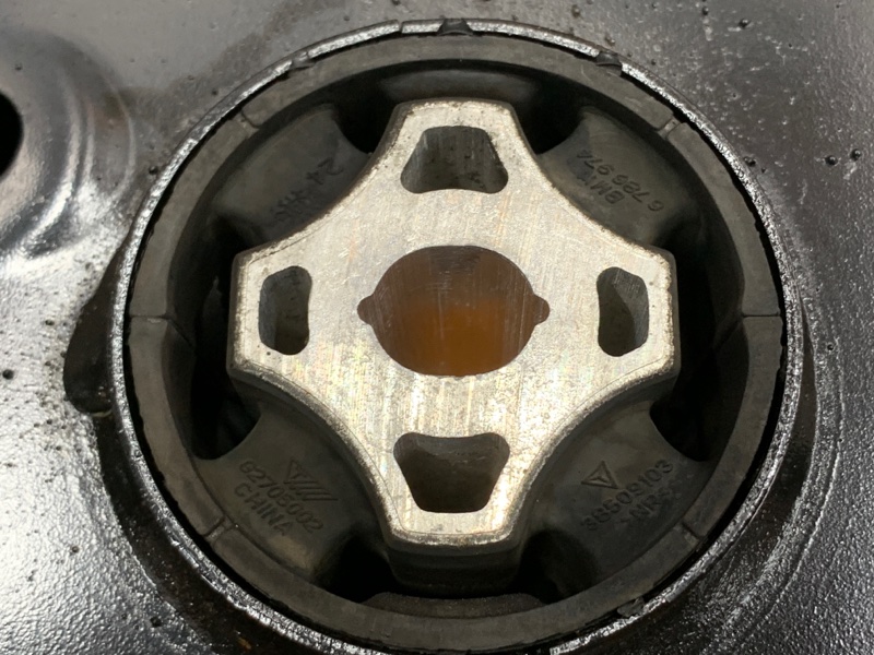 Балка поперечная (подрамник), 2500 рублей, Красноярск