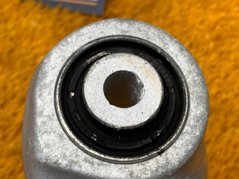 Рычаг подвески верхний, 400 рублей, Красноярск