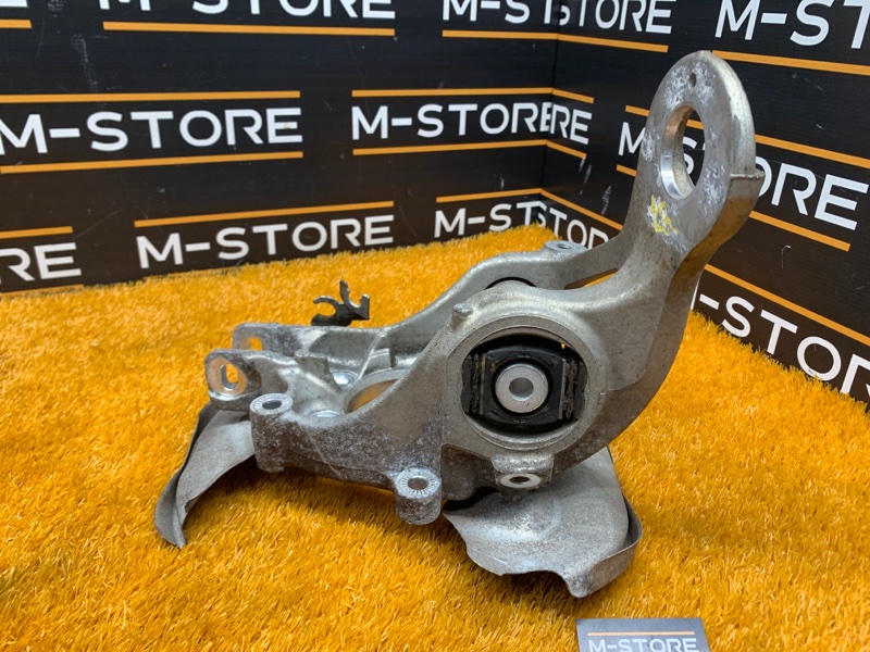 кулак поворотный, 1400 рублей, Красноярск