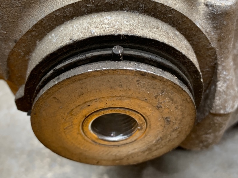 кулак поворотный, 1400 рублей, Красноярск