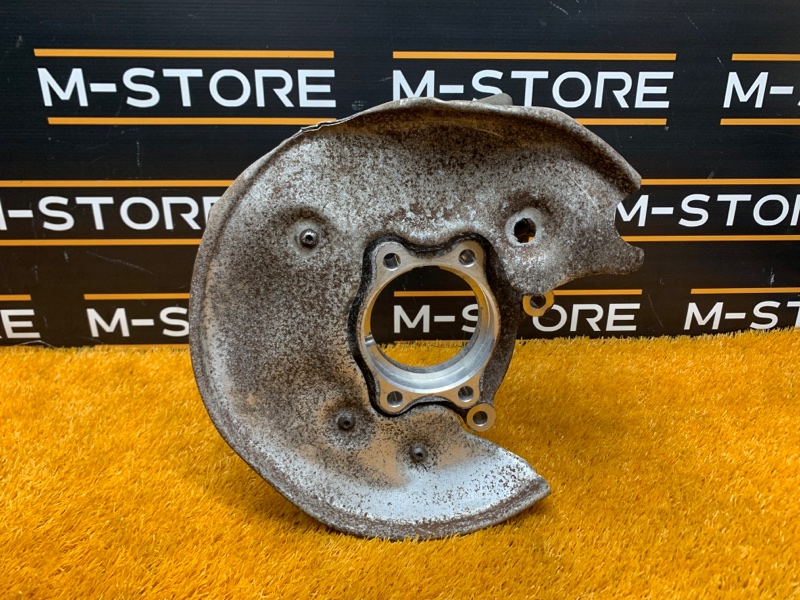 кулак поворотный, 1400 рублей, Красноярск