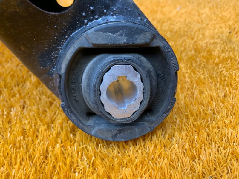 Балка поперечная (подрамник), 2120 рублей, Красноярск