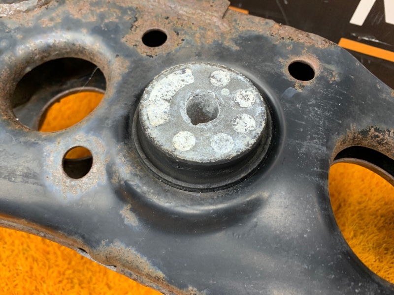 Балка поперечная (подрамник), 2120 рублей, Красноярск