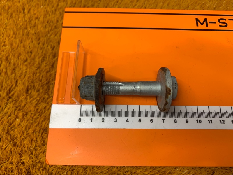 Болт развальный, 600 рублей, Красноярск