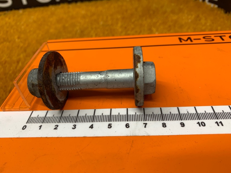 Болт развальный, 600 рублей, Красноярск