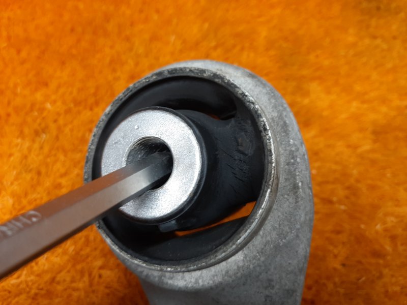 Рычаг подвески нижний, 1440 рублей, Красноярск