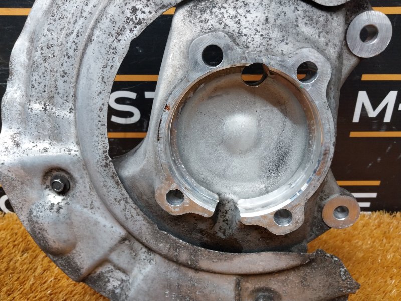 кулак поворотный, 1300 рублей, Красноярск