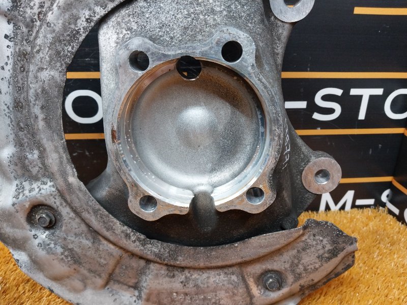 кулак поворотный, 1500 рублей, Красноярск