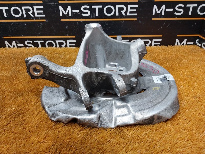 кулак поворотный, 1000 рублей, Красноярск