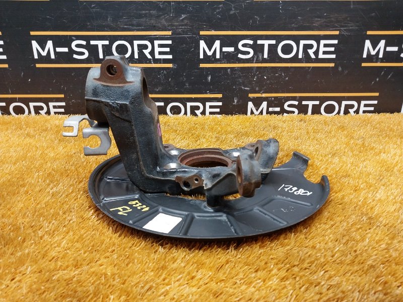 кулак поворотный, 1060 рублей, Красноярск