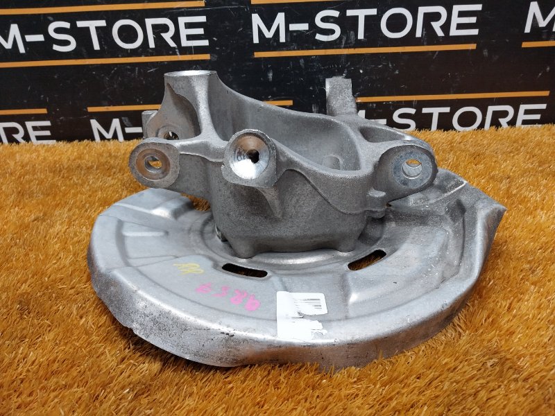 кулак поворотный, 1000 рублей, Красноярск