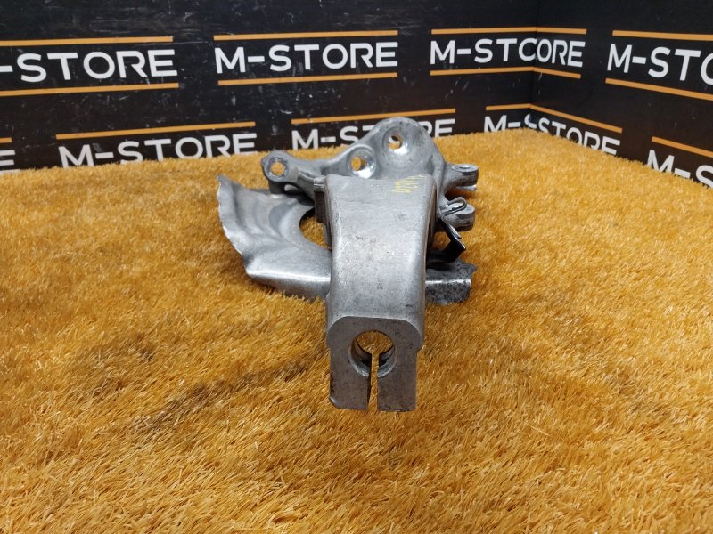 кулак поворотный, 1500 рублей, Красноярск