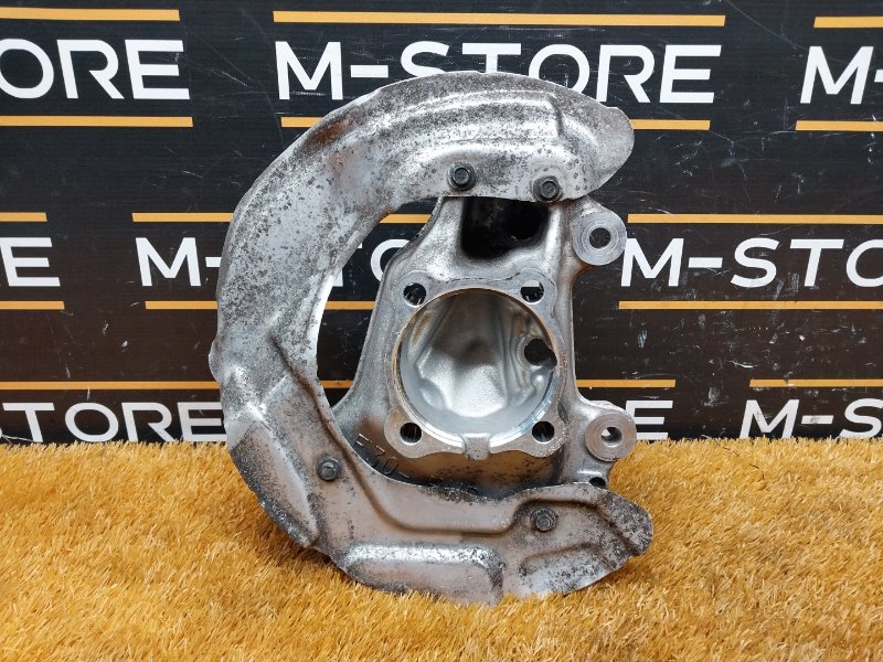 кулак поворотный, 5000 рублей, Красноярск