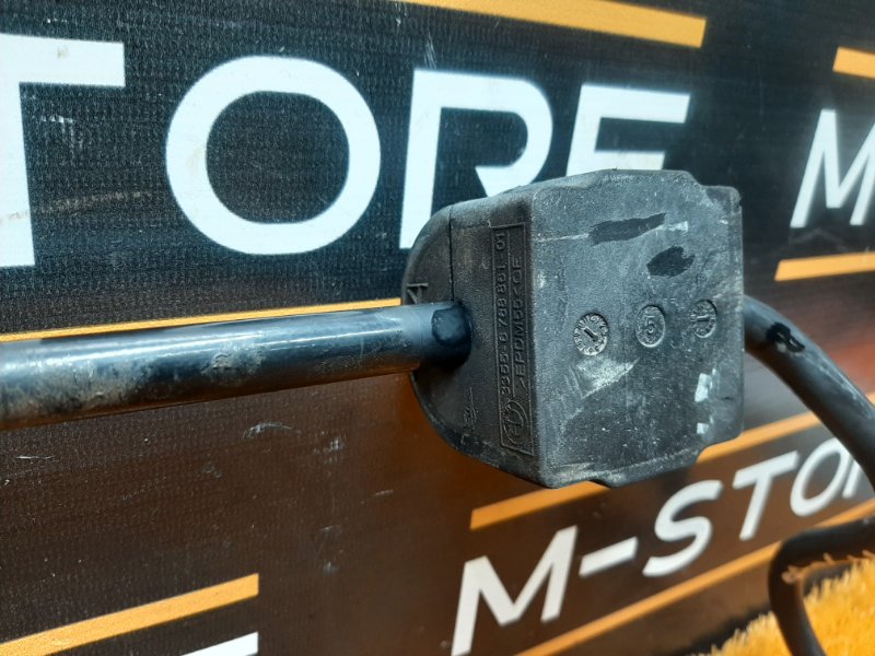 стабилизатор, 1800 рублей, Красноярск