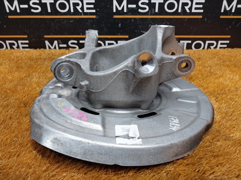 кулак поворотный, 1000 рублей, Красноярск