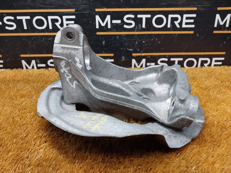 кулак поворотный, 5000 рублей, Красноярск