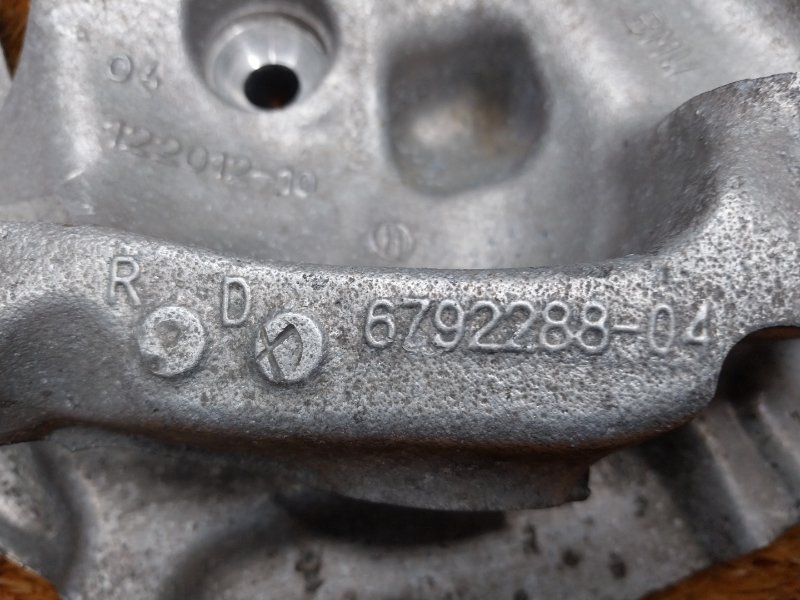 кулак поворотный, 5000 рублей, Красноярск