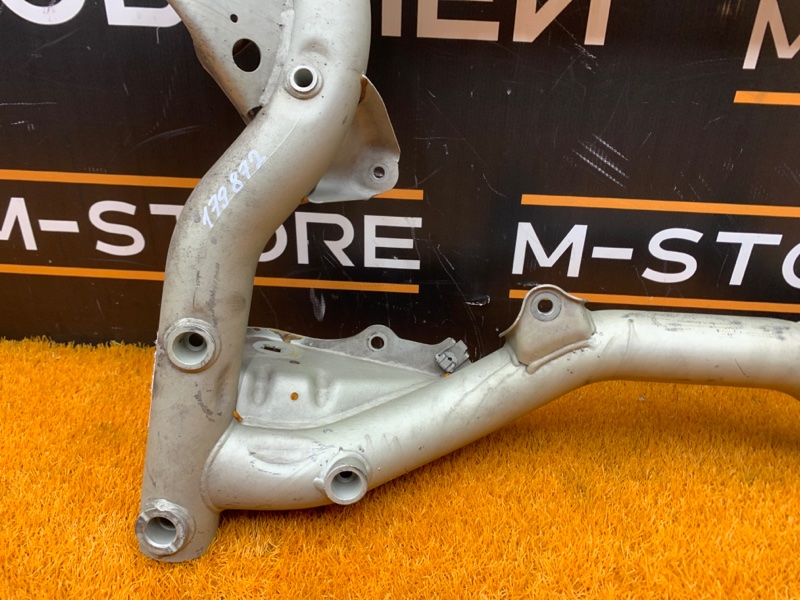 Балка поперечная (подрамник), 6320 рублей, Красноярск