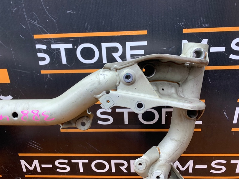 Балка поперечная (подрамник), 6320 рублей, Красноярск