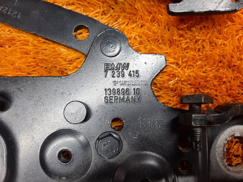 петля капота, 1290 рублей, Красноярск