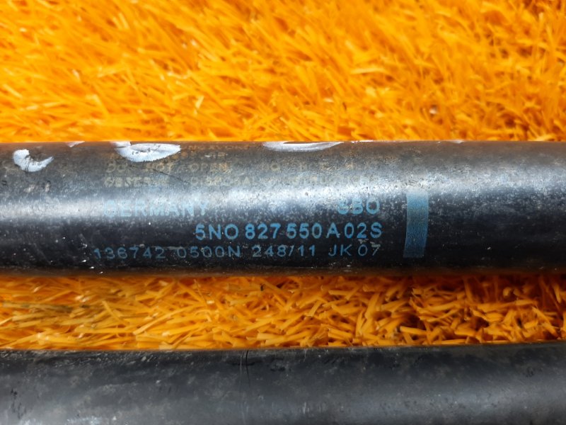 амортизатор багажника, 600 рублей, Красноярск