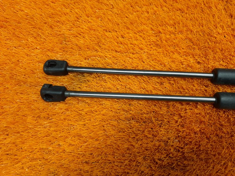 амортизатор капота, 900 рублей, Красноярск