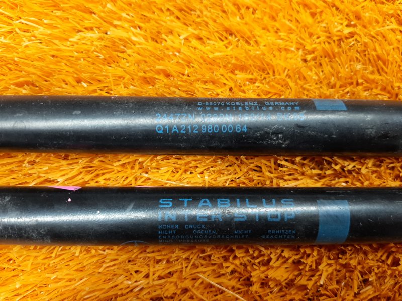 амортизатор капота, 900 рублей, Красноярск