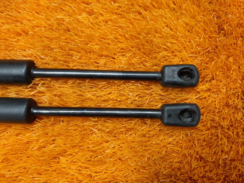 амортизатор капота, 900 рублей, Красноярск