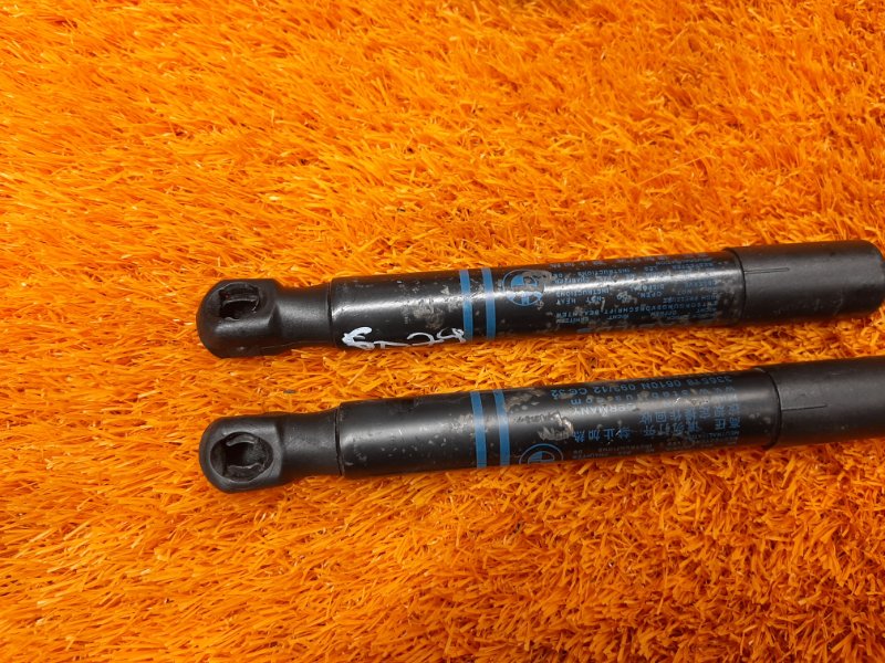 амортизатор капота, 900 рублей, Красноярск