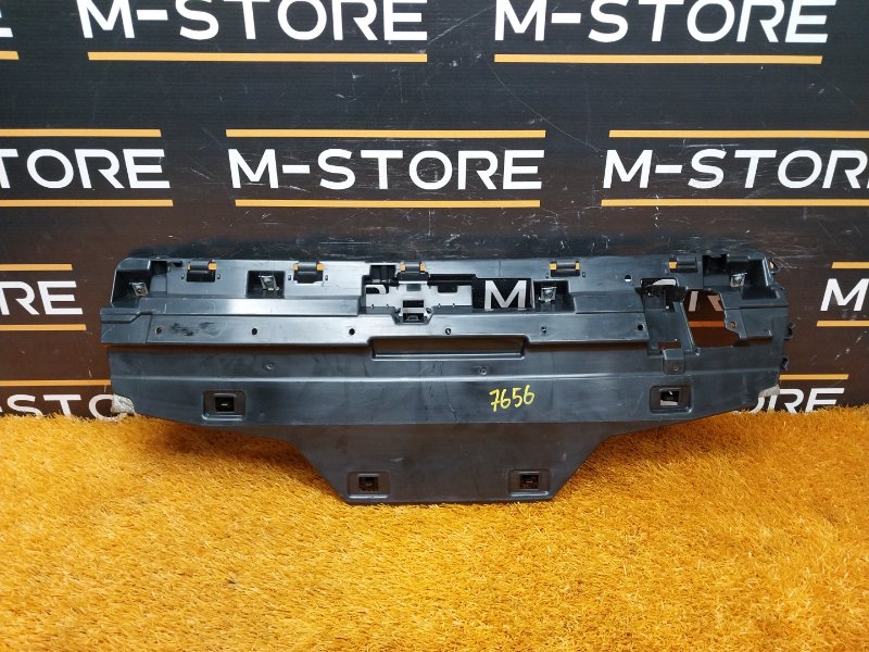 крепление бампера, 930 рублей, Красноярск