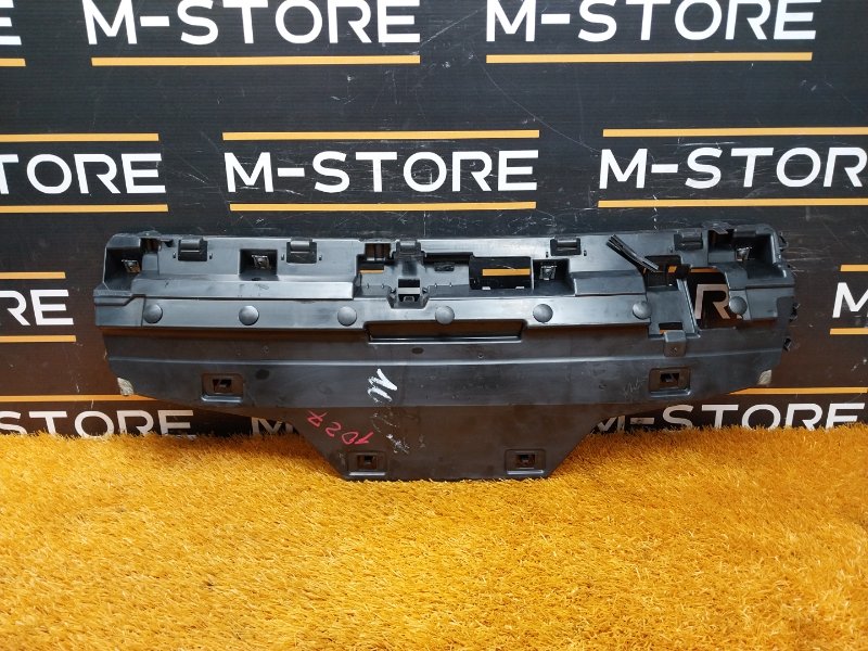 крепление бампера, 930 рублей, Красноярск