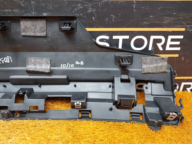 крепление бампера, 930 рублей, Красноярск