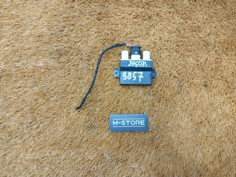 Блок управления крышкой багажника, 1500 рублей, Красноярск