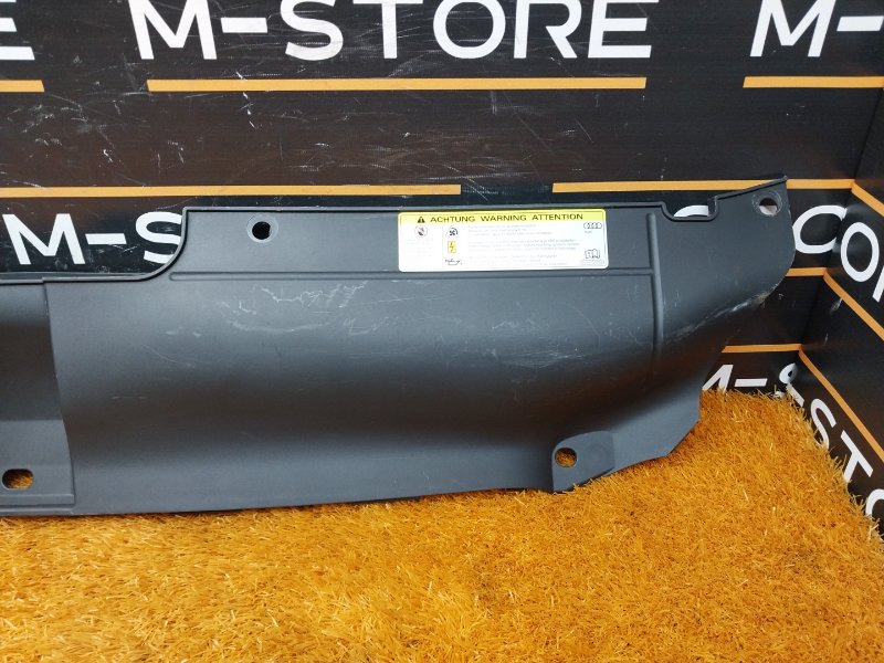 Накладка замка капота, 670 рублей, Красноярск